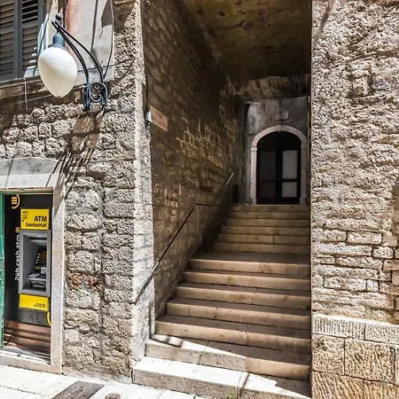 Pensjonat House Poletti Szybenik