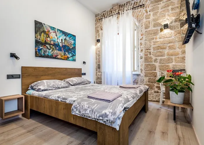 Guest house House Poletti Sibenik